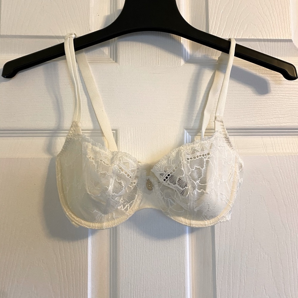 NWOT Simone-Pearle Implicite Intense Demi Bra